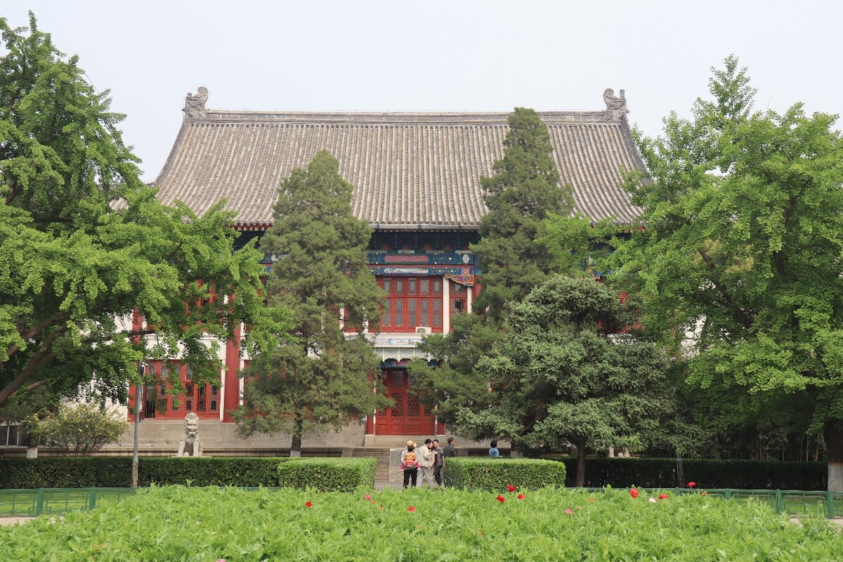 北京大学，历史底蕴与现代风采的交相辉映