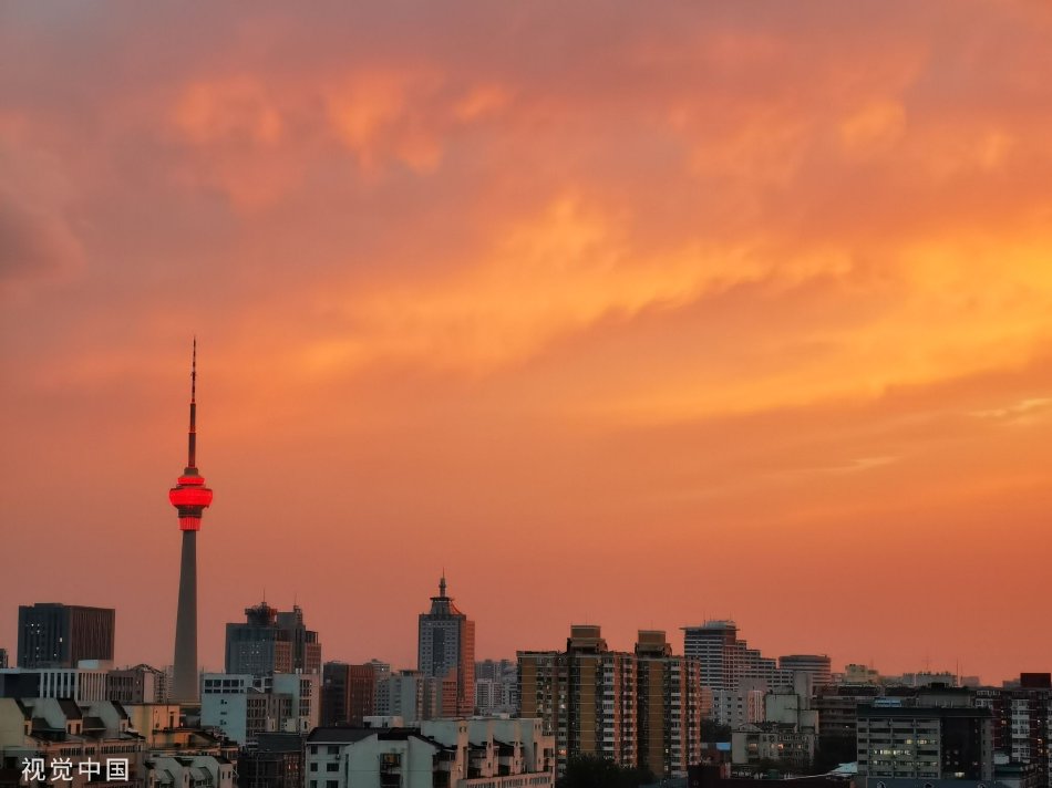 彗星映照北京夜空，历史与未来的星空探寻之旅